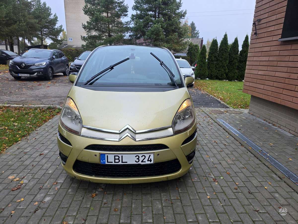 Citroen C4 2007 — вигляд ззаду