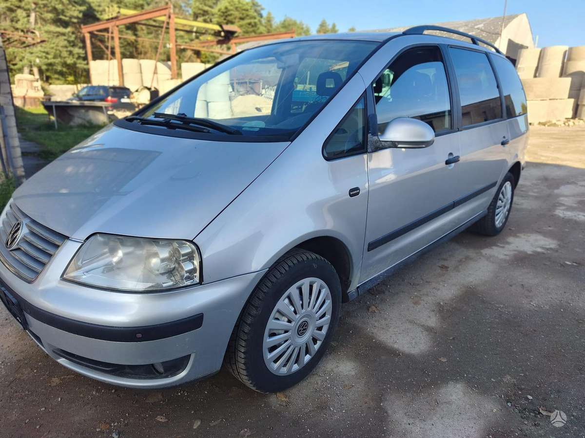Volkswagen Sharan 2007 — photo 10