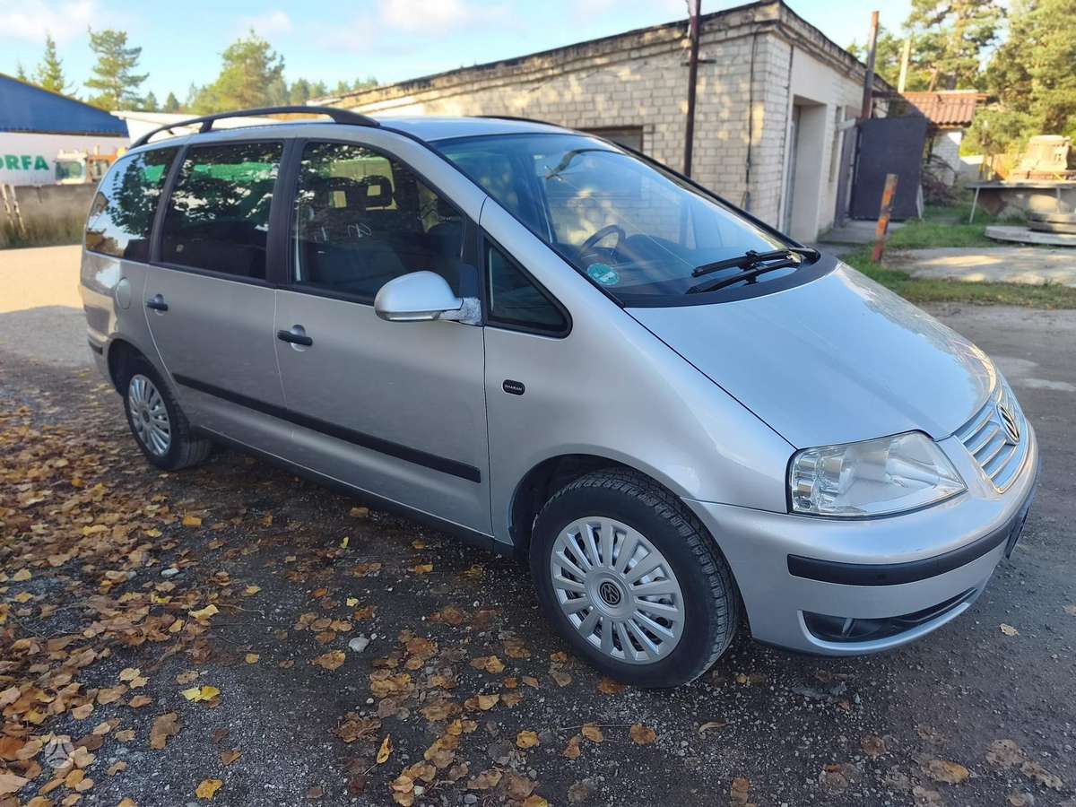 Volkswagen Sharan 2007 — interior