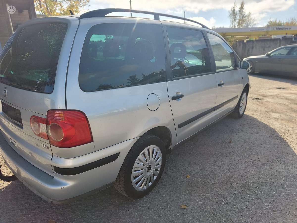 Volkswagen Sharan 2007 — photo 8