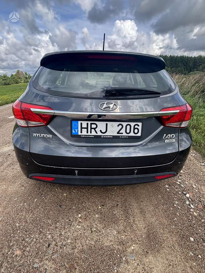 Hyundai i40 2013 — engine 1685 cm³, 116 HP (85kW)