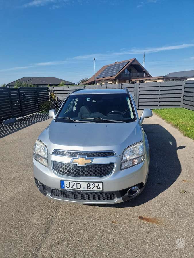 Chevrolet Orlando, 2011