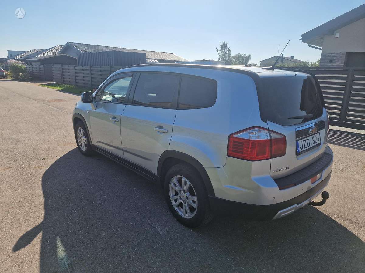 Chevrolet Orlando 2011 — photo 5