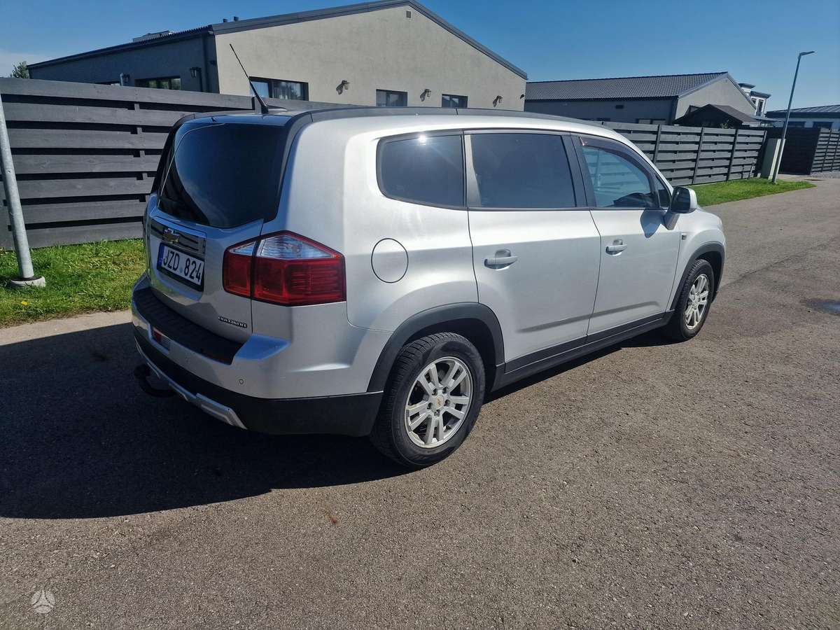 Chevrolet Orlando 2011 — photo 6