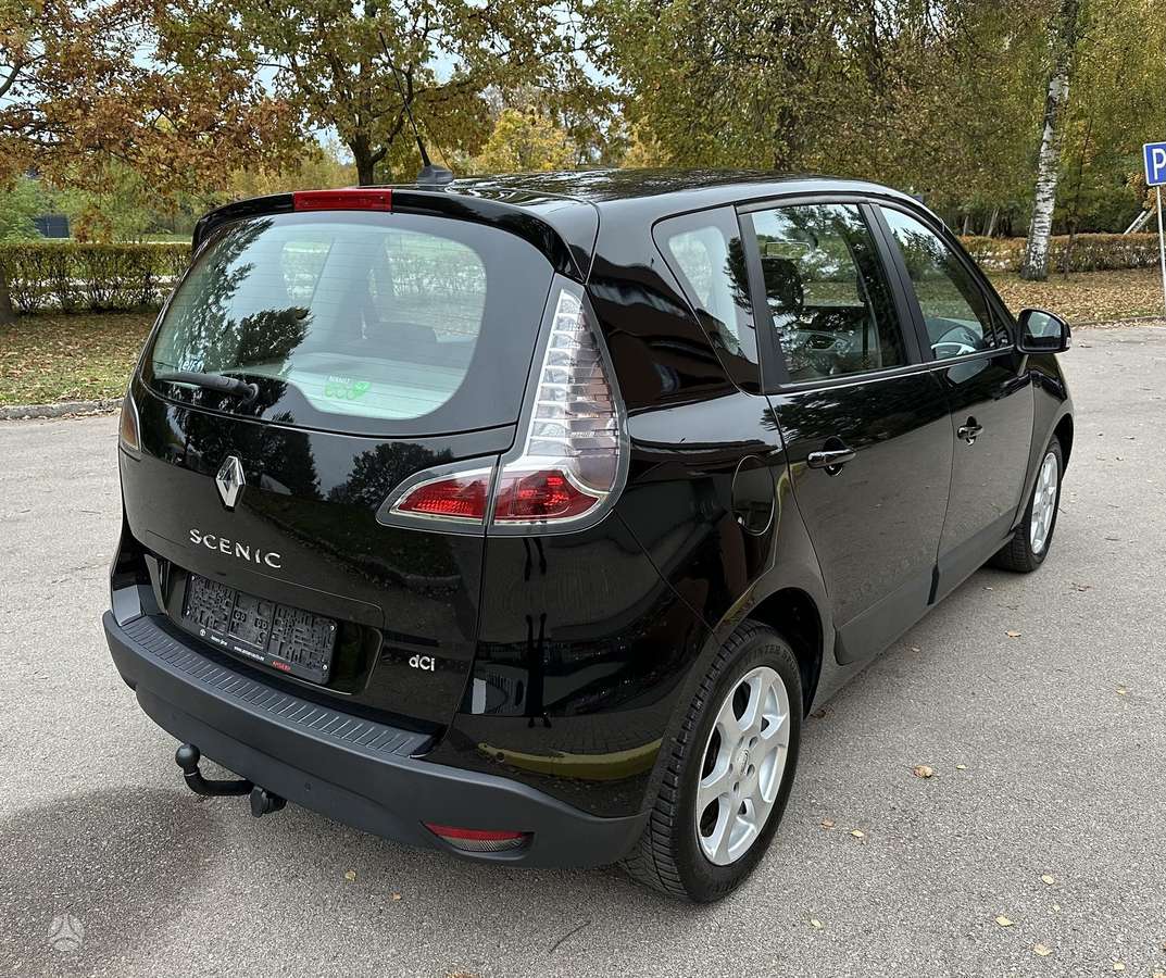 Renault Scenic 2012 — engine 1500 cm³, 110 HP (81kW)