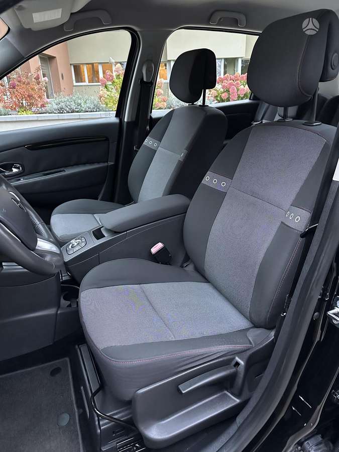 Renault Scenic 2012 — photo 9
