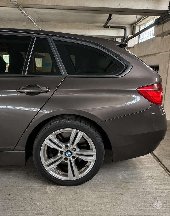 BMW 330 2012 — фото 11