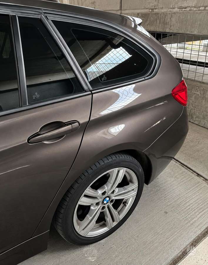 BMW 330 2012 — фото 12