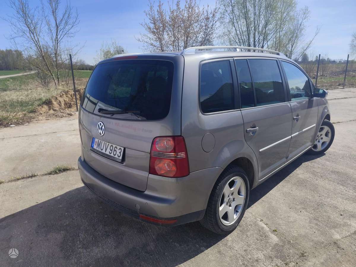 Volkswagen Touran 2007 — двигун 1968 cm³, 170 HP (125kW)