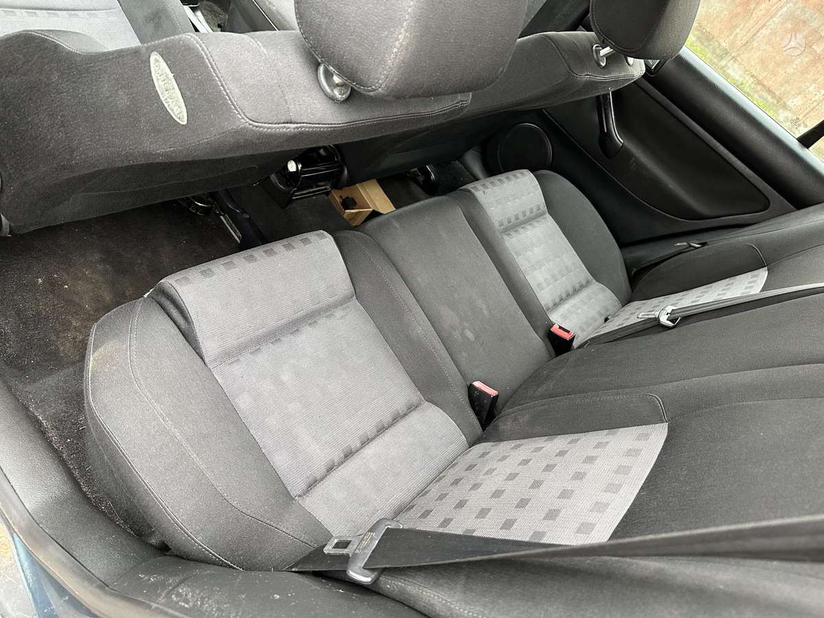 Volkswagen Golf 2006 — photo 6