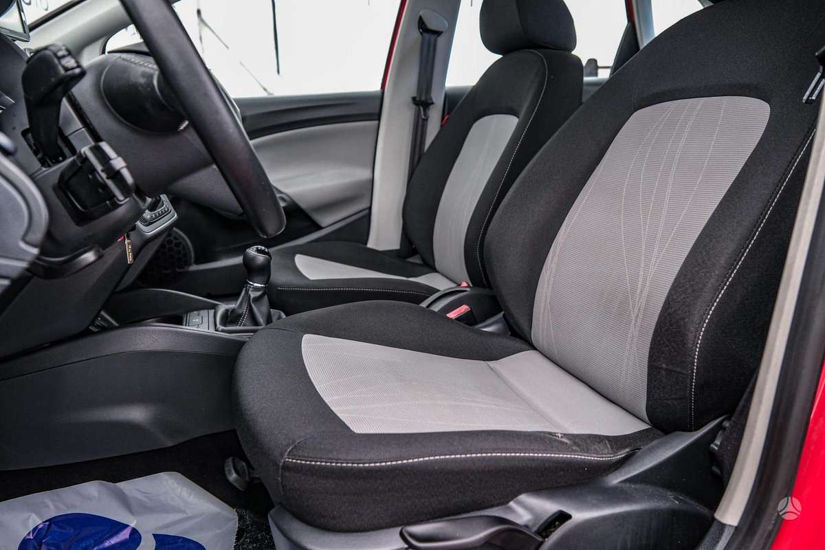 Seat Ibiza 2015 — photo 6