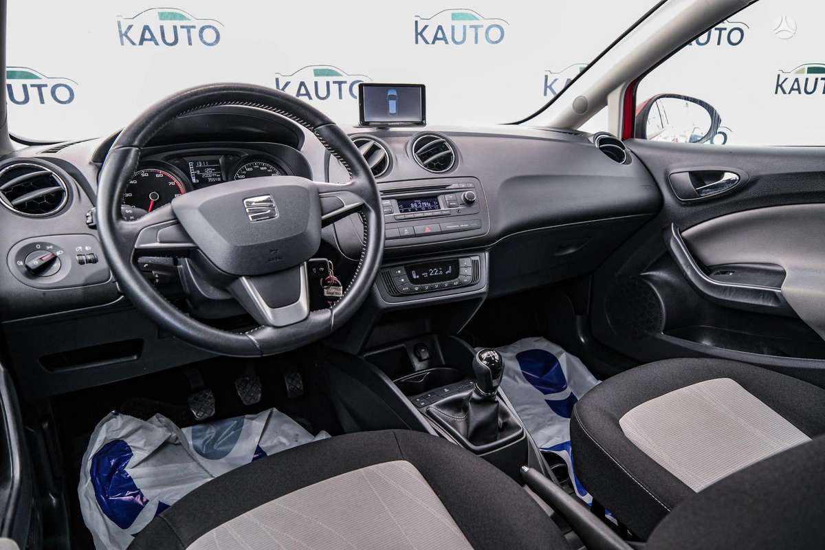 Seat Ibiza 2015 — photo 7
