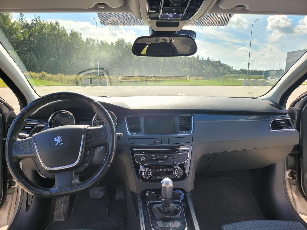 Peugeot 508 2013 — фото 14