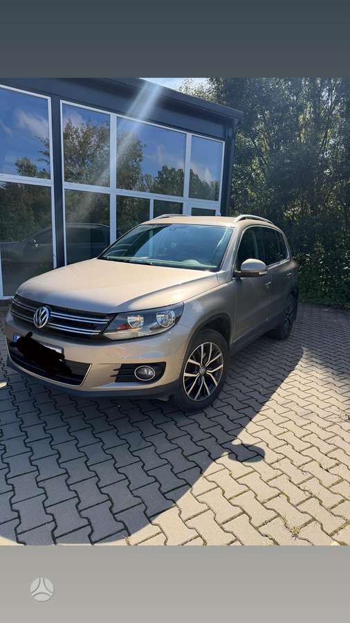 Volkswagen Tiguan, 2012