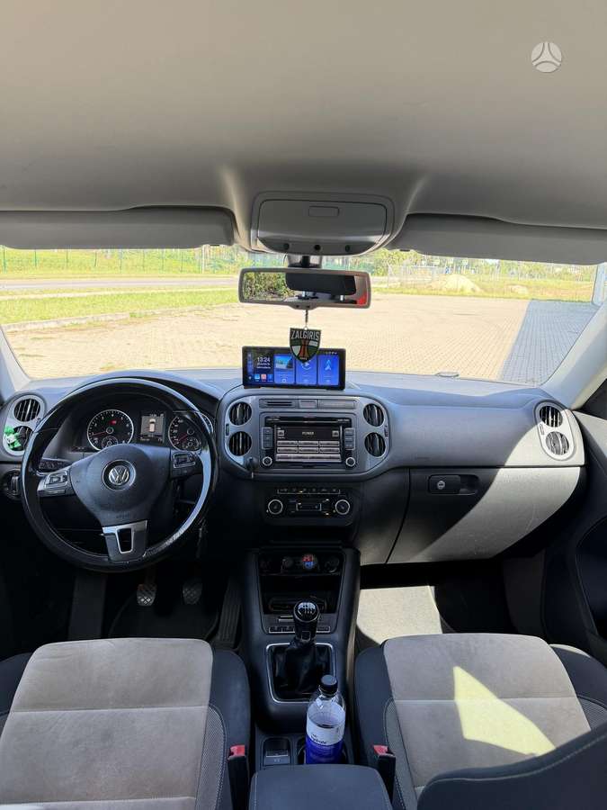 Volkswagen Tiguan 2012 — photo 6