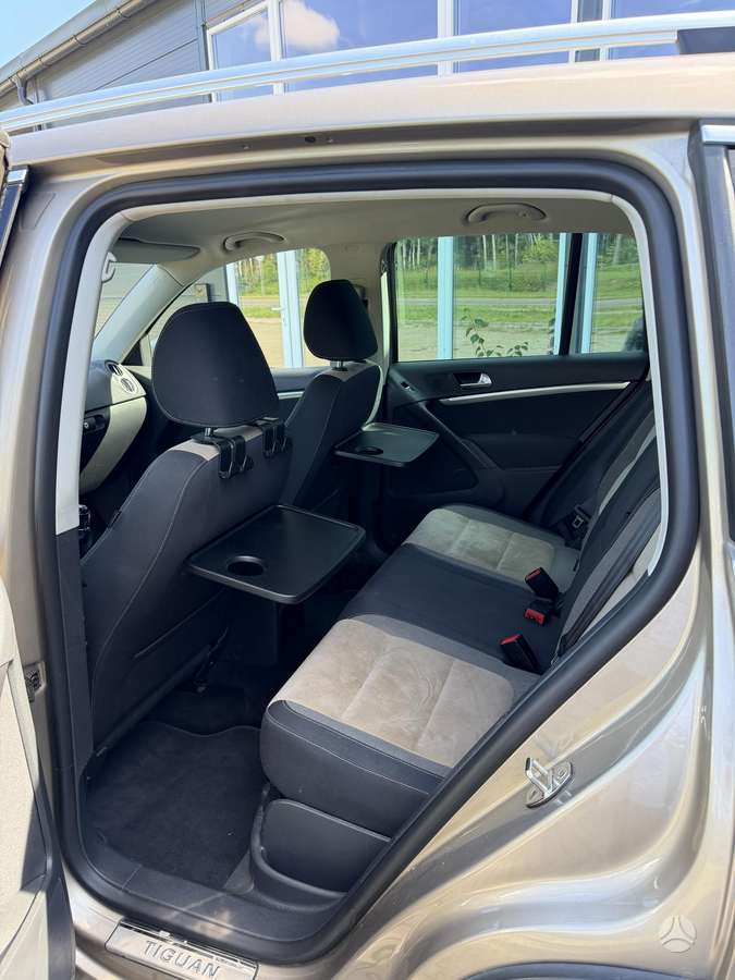Volkswagen Tiguan 2012 — photo 7