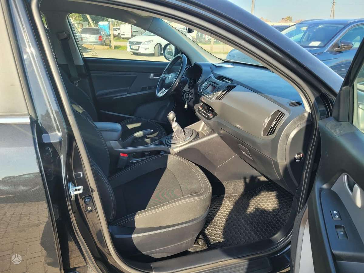 Kia Sportage 2012 — фото 10