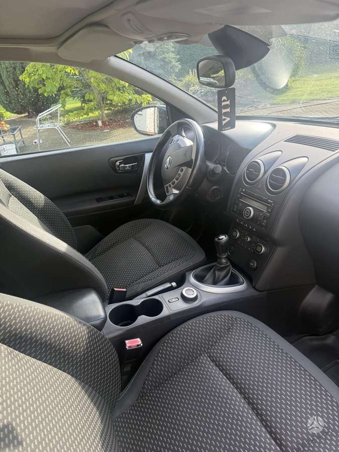 Nissan Qashqai 2007 — engine 1995 cm³, 150 HP (110kW)