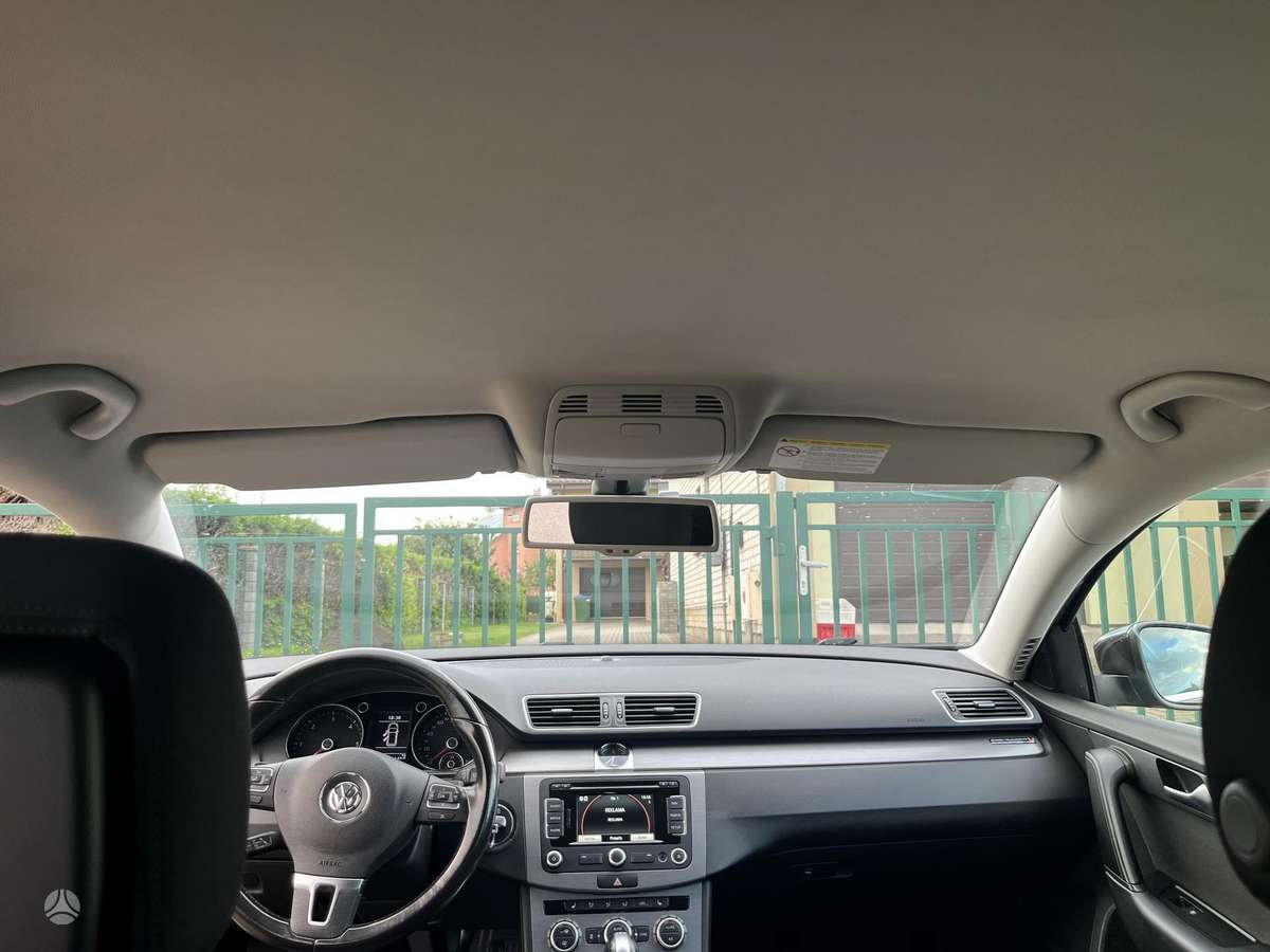 Volkswagen Passat 2014 — photo 23