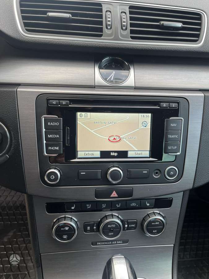 Volkswagen Passat 2014 — photo 9
