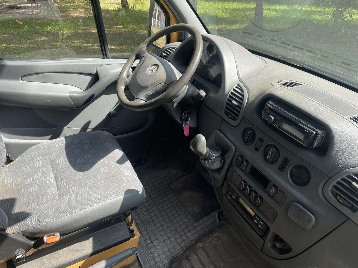 Mercedes-Benz Sprinter 2005 — photo 5