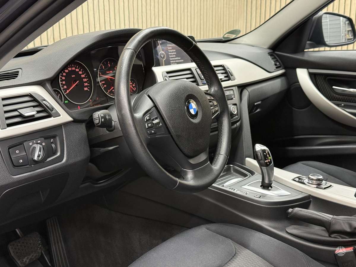 BMW 320 2013 — фото 22