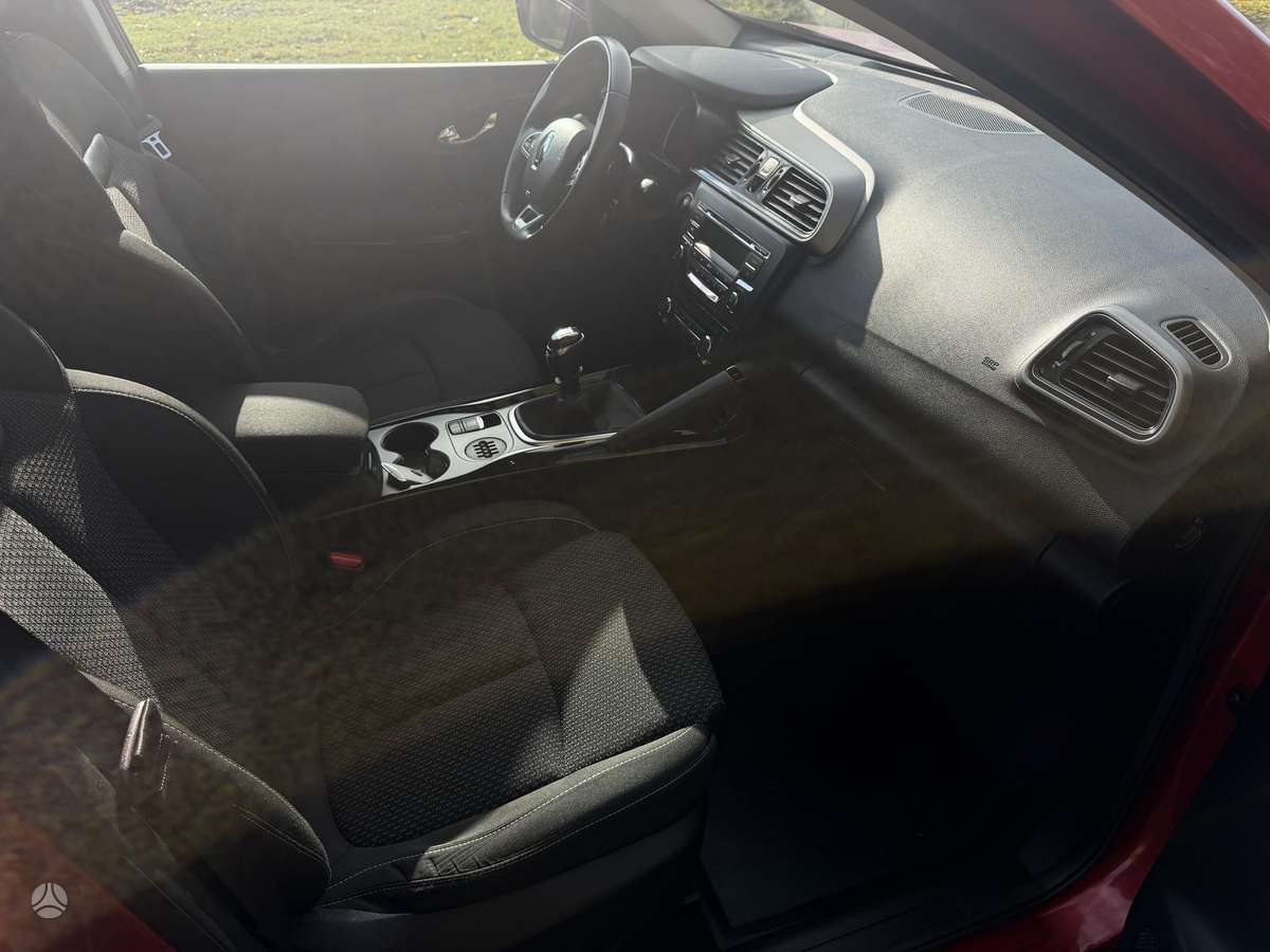 Renault Kadjar 2015 — interior