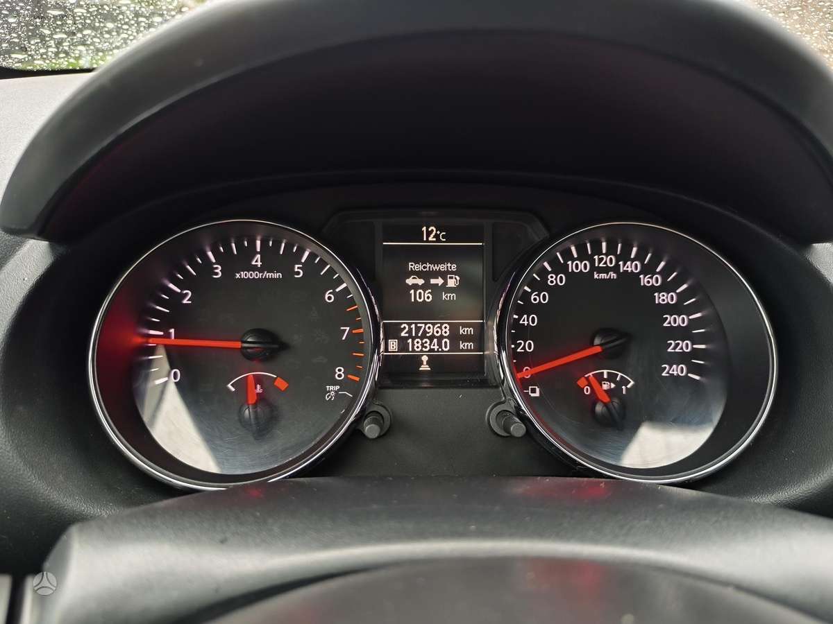 Nissan Qashqai 2011 — photo 14