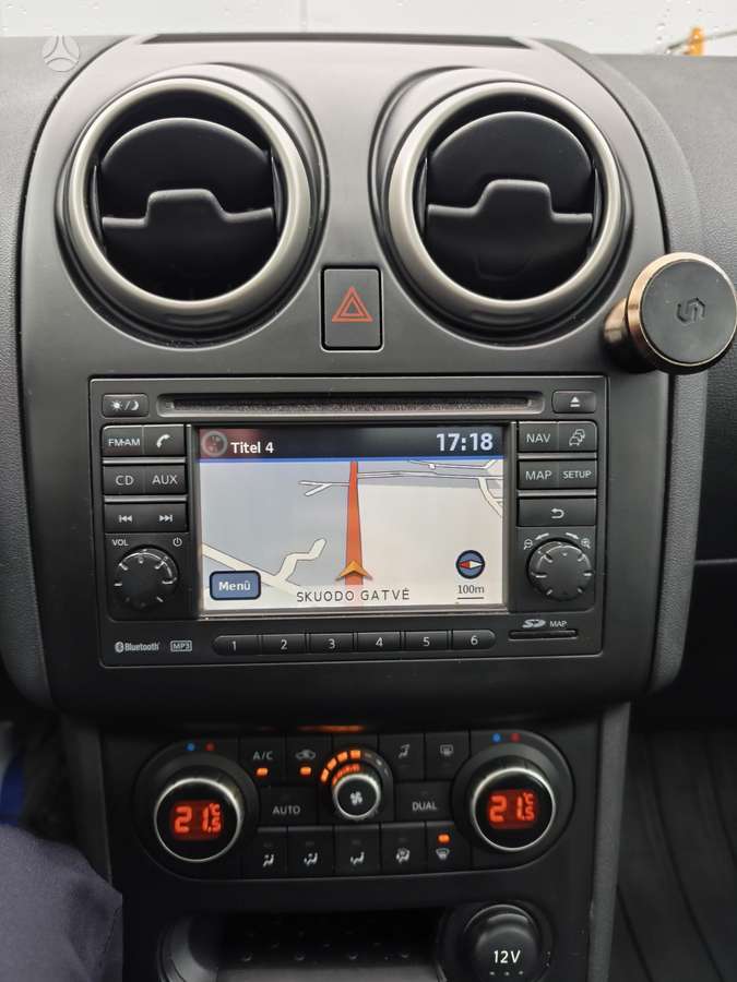 Nissan Qashqai 2011 — photo 15