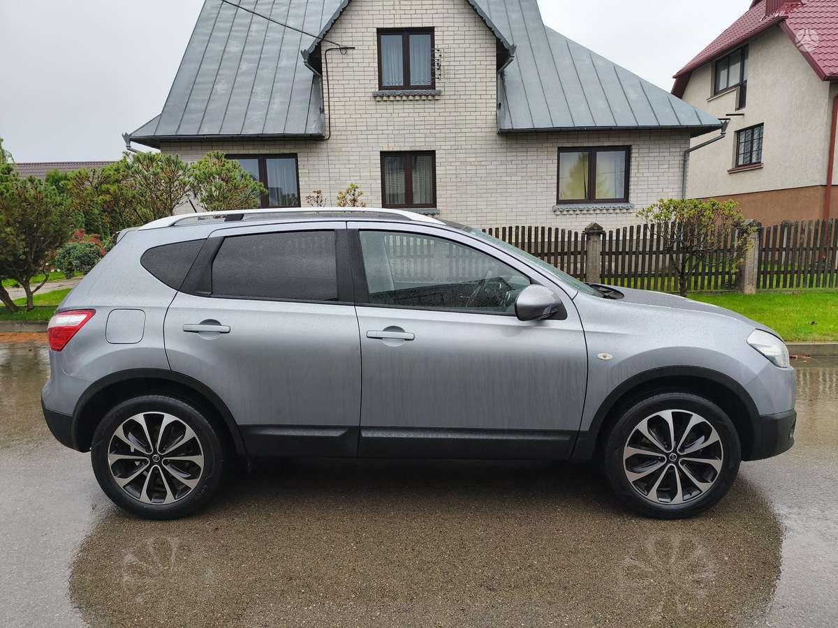 Nissan Qashqai 2011 — photo 5