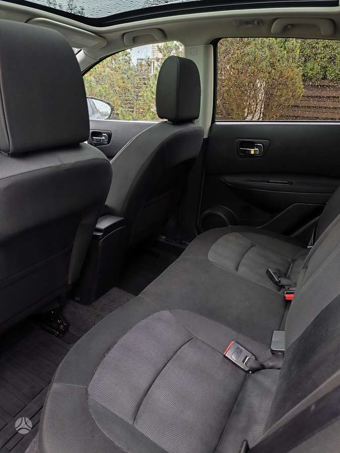 Nissan Qashqai 2011 — photo 8