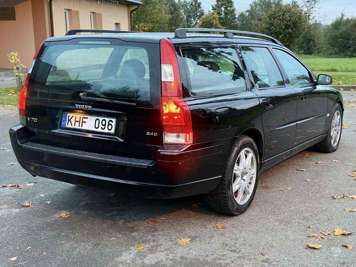 Volvo V70 2006 — photo 7