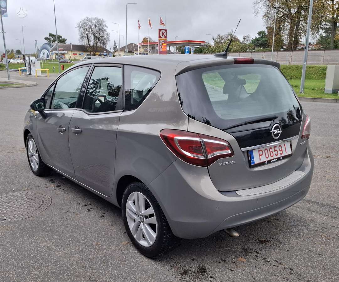 Opel Meriva 2015 — engine 1400 cm³, 120 HP (88kW)
