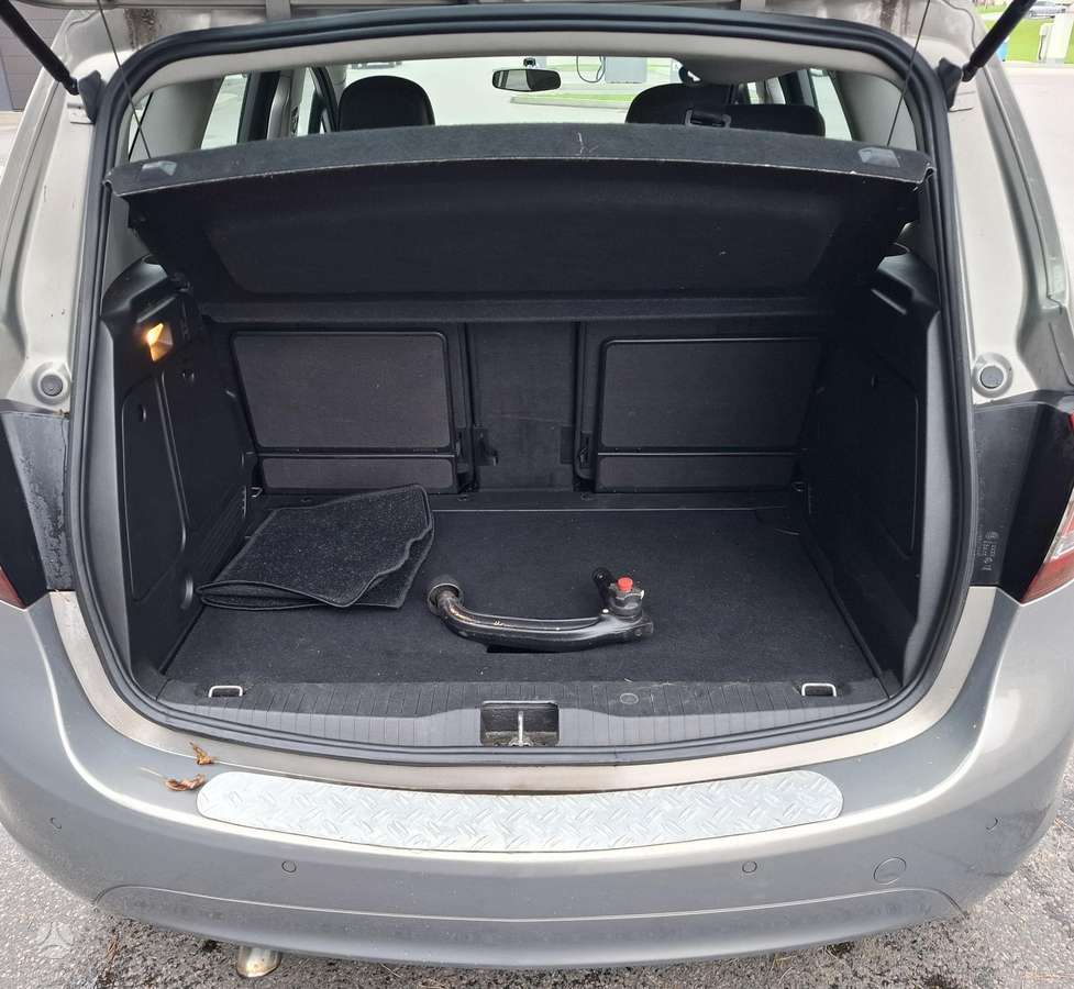 Opel Meriva 2015 — photo 6