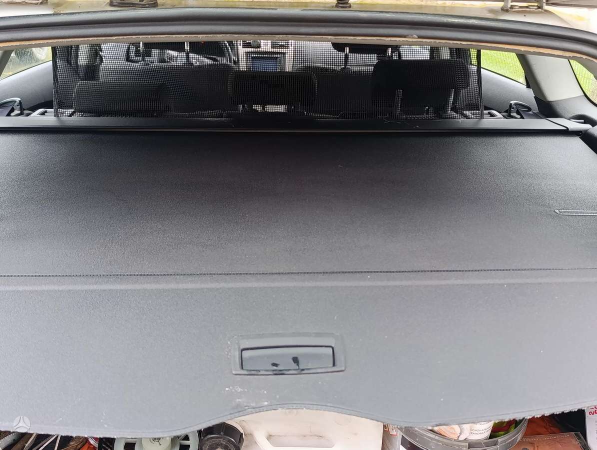 Toyota Avensis 2011 — photo 15