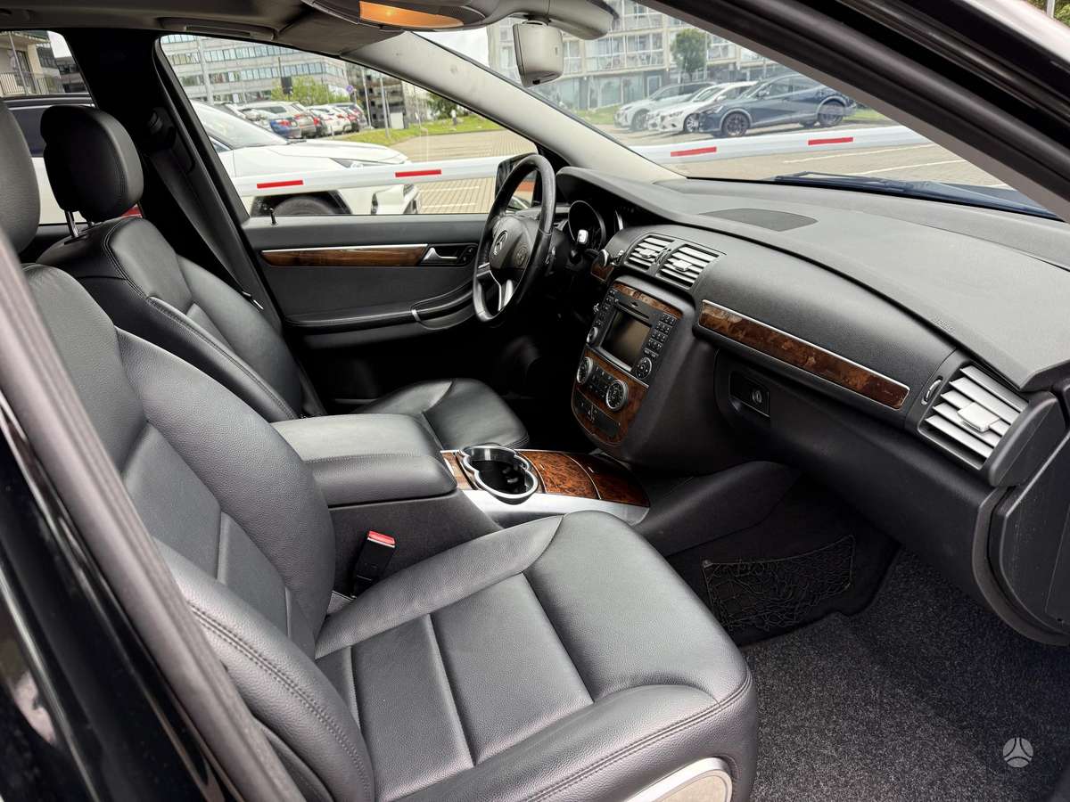 Mercedes-Benz R350 2012 — photo 9