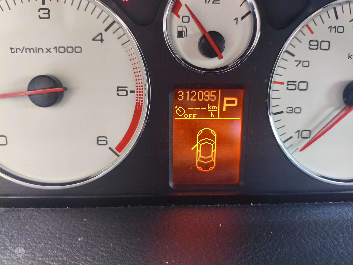 Peugeot 407 2008 — photo 13