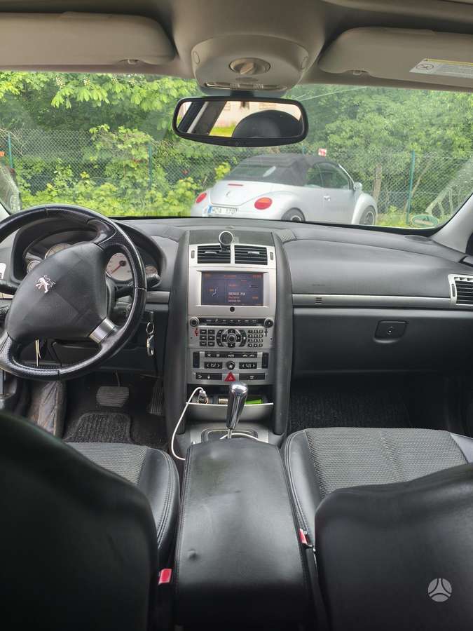 Peugeot 407 2008 — photo 9