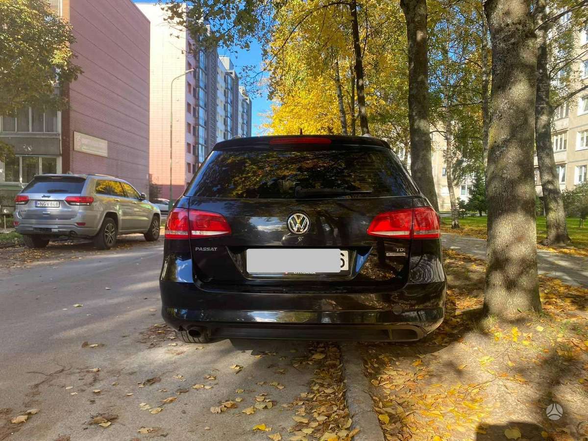 Volkswagen Passat 2011 — photo 5