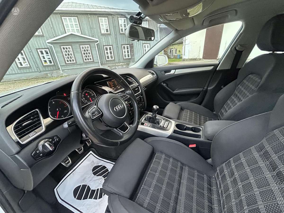 Audi A4 2014 — photo 13