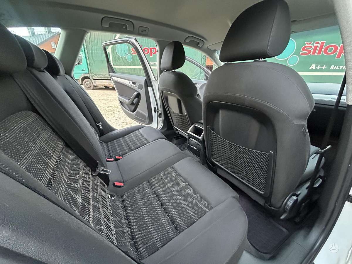 Audi A4 2014 — photo 22