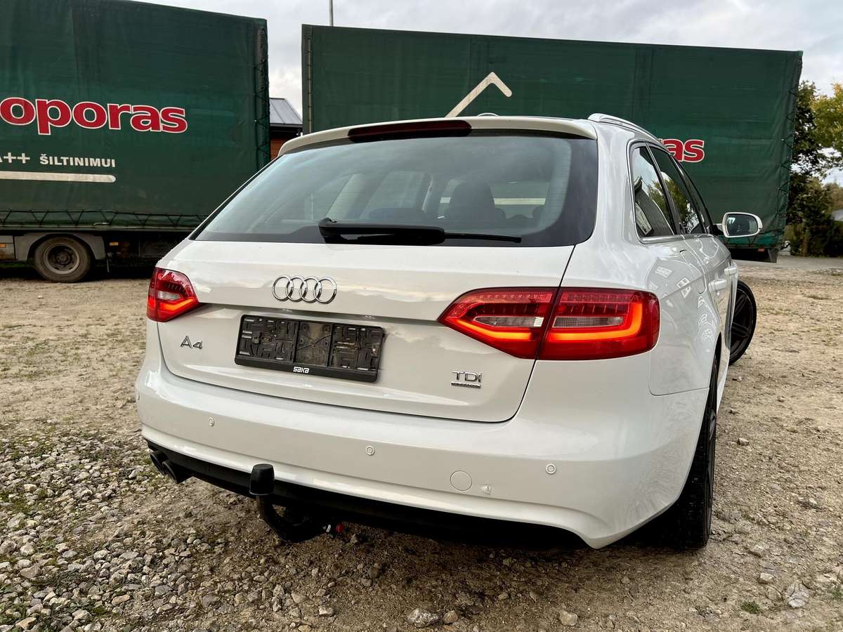 Audi A4 2014 — engine 1968 cm³, 150 HP (110kW)