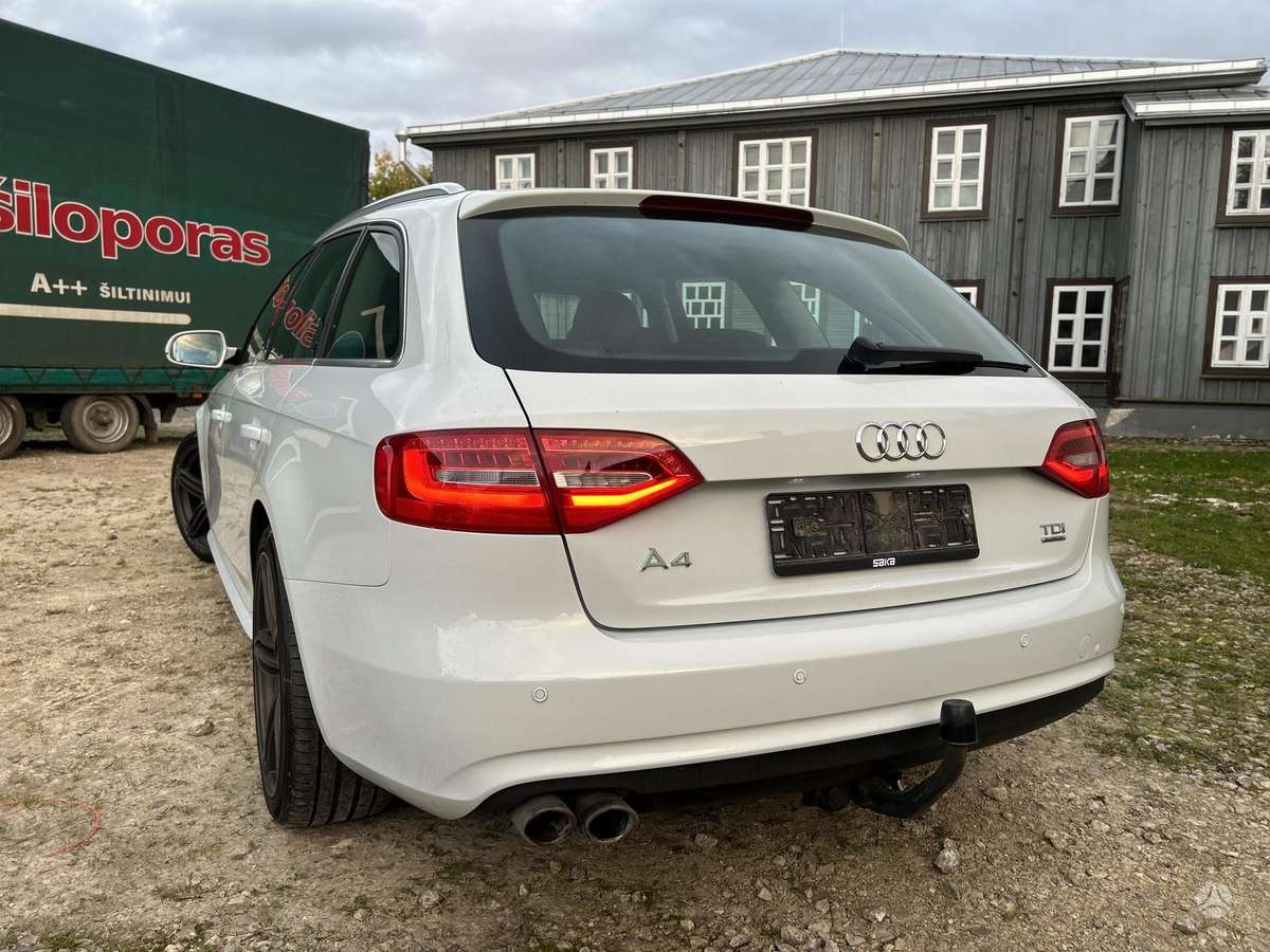 Audi A4 2014 — photo 5