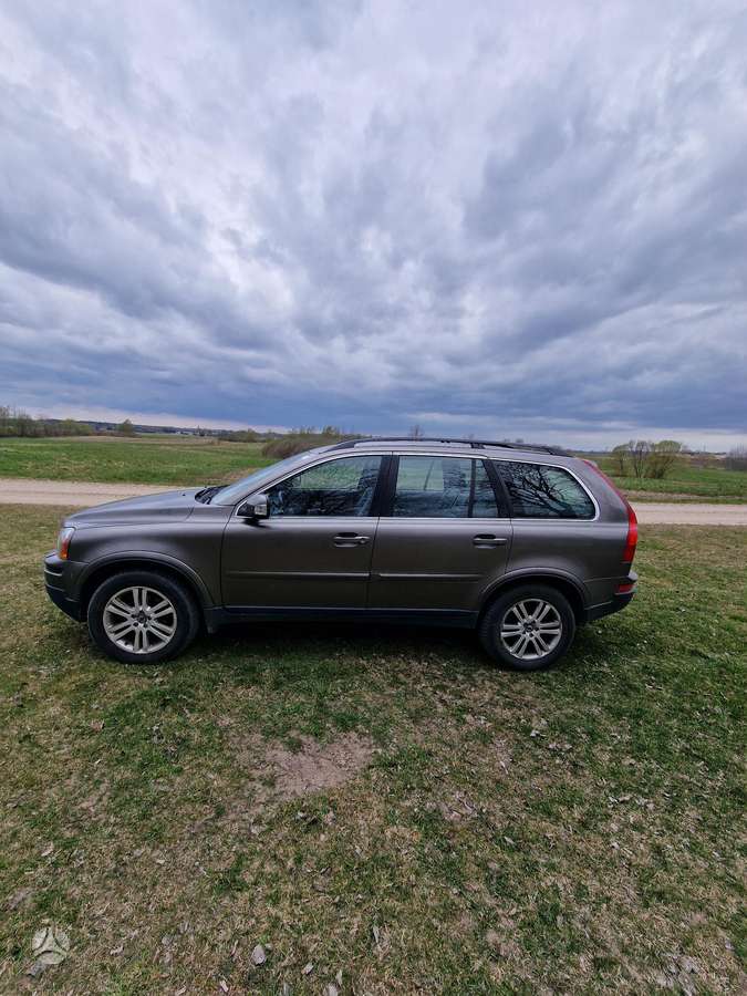 Volvo XC90 2008 — вигляд ззаду