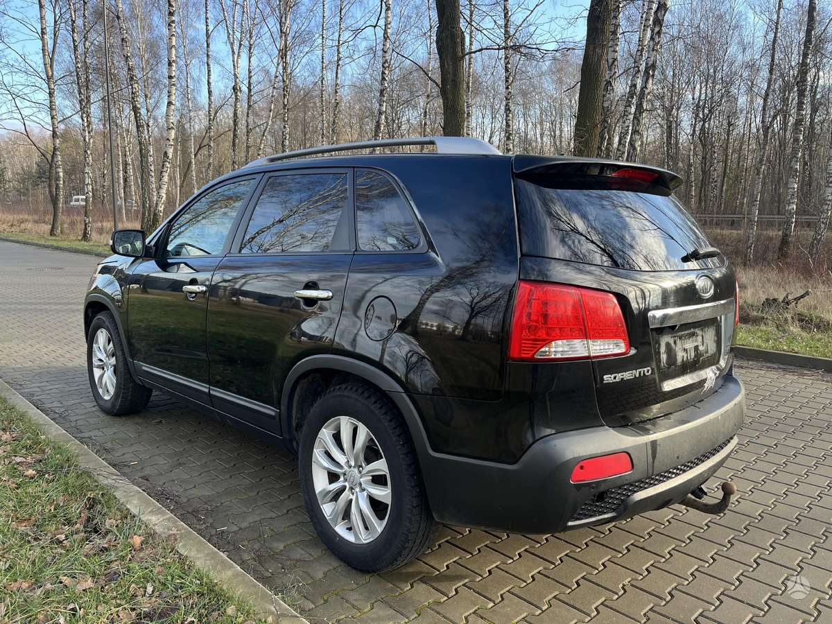 Kia Sorento 2010 — двигун 2199 cm³, 197 HP (145kW)