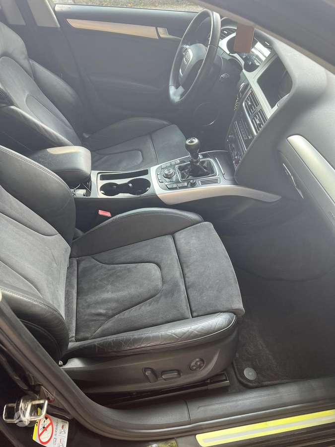 Audi A4 2008 — photo 9