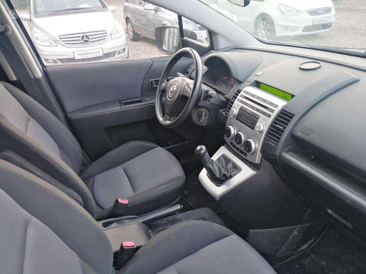 Mazda 5 2006 — photo 5