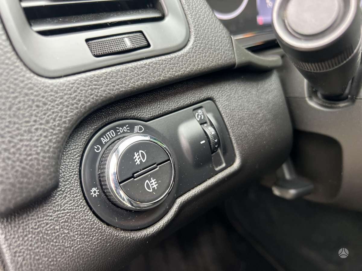 Opel Insignia 2015 — photo 16