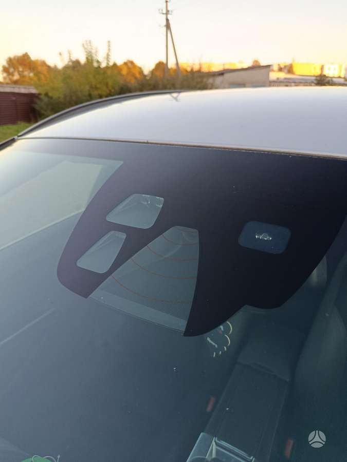 Volvo V60 2011 — photo 13