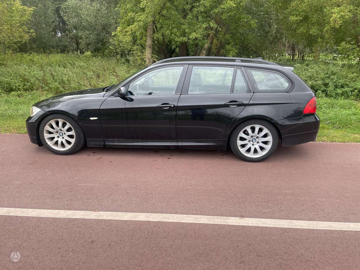 BMW 320 2005 — photo 6